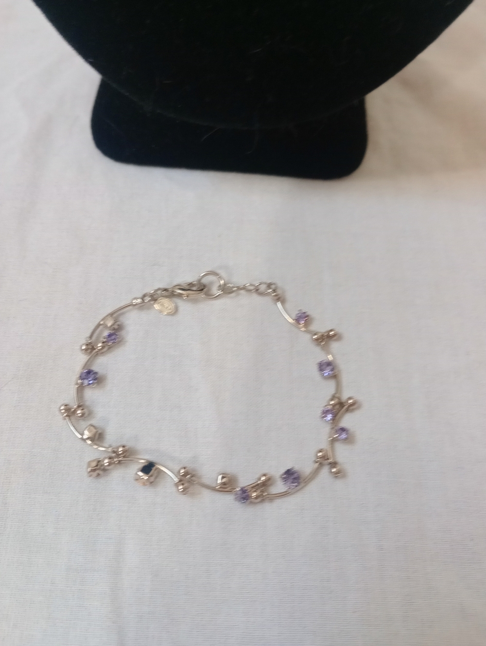 Vintage Monet Gold Tone Lavender Crystal Vine Necklace & Bracelet Set - Picture 4 of 13